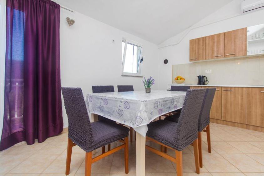Apartman Belakusic 1 Гребащиця Екстер'єр фото