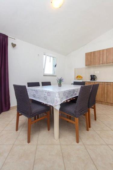 Apartman Belakusic 1 Гребащиця Екстер'єр фото